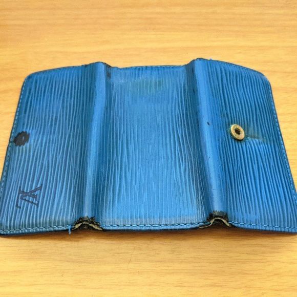 Louis Vuitton Epi Key Holder/Wallet #757💥PRICE DROP💥 - Picture 5 of 8
